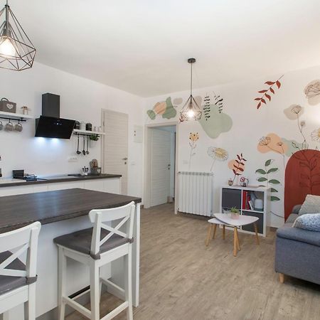 Apartment Vinotoc Izola Eksteriør billede